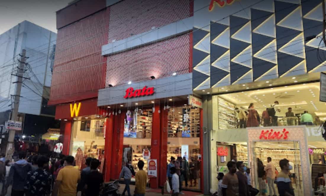 Trip To Karol Bagh Best Shops, Different Markets, Location.