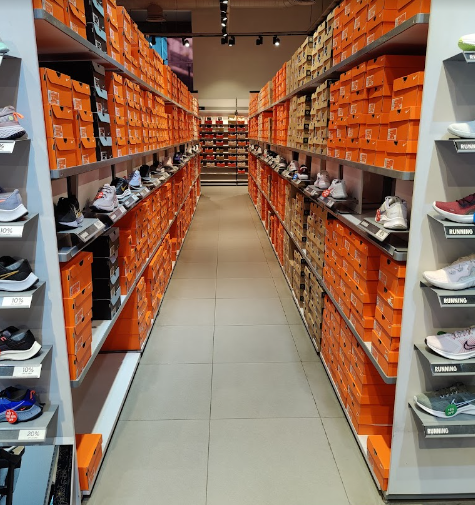 nike outlet in chattarpur