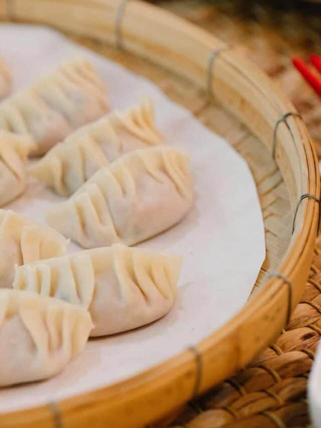 Where Can You Get The Best Momos in CP(Connaught Place)? 