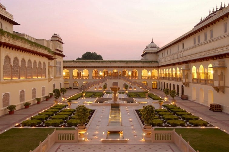 A view of the inner courtyard and the hotel structure.