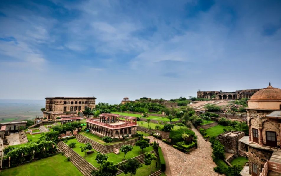 A bird's eye view of Neemrana Fort.